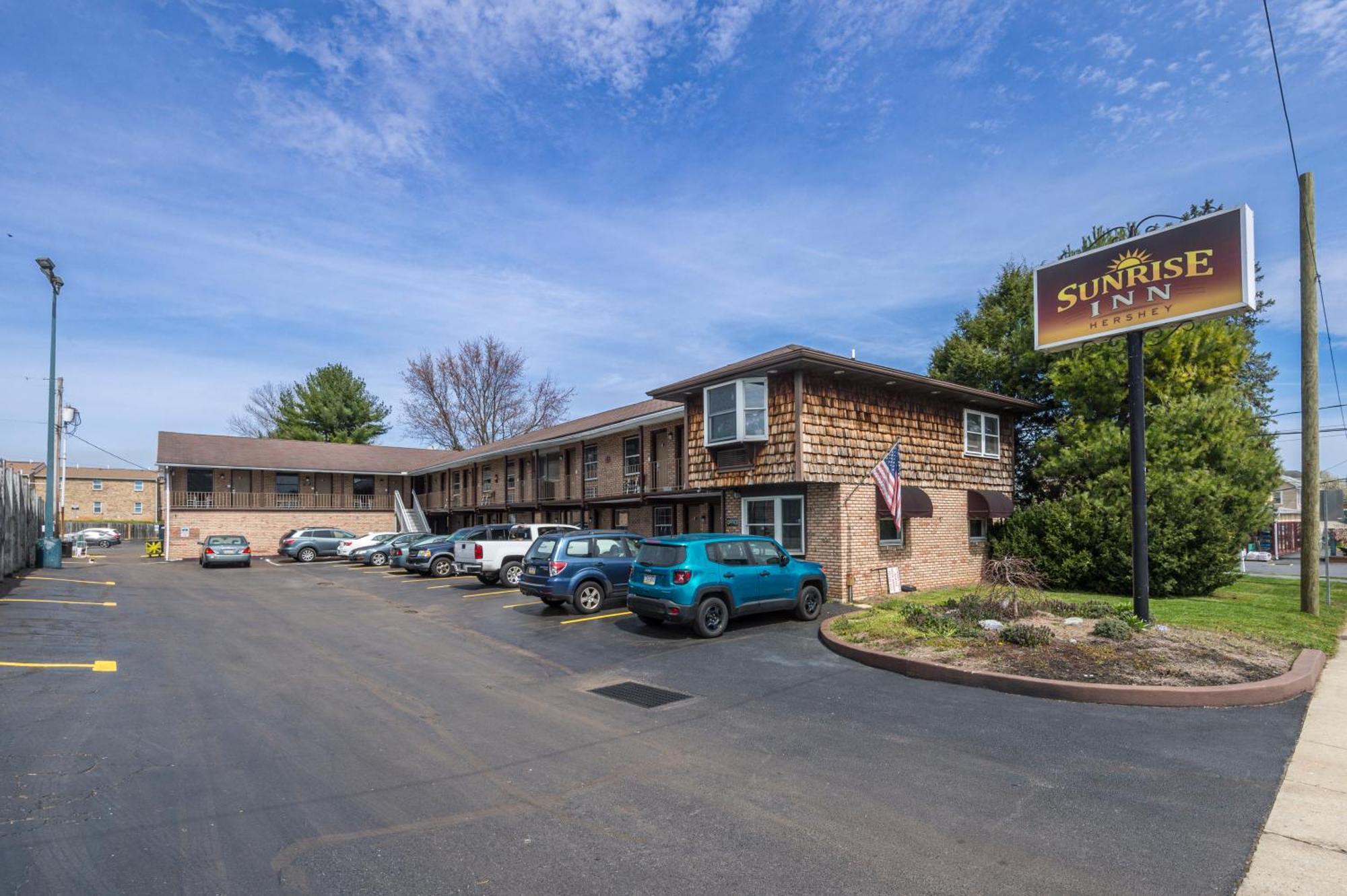 Sunrise Inn ハーシー エクステリア 写真